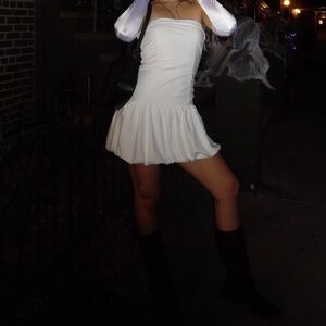 White strapless bubble dress